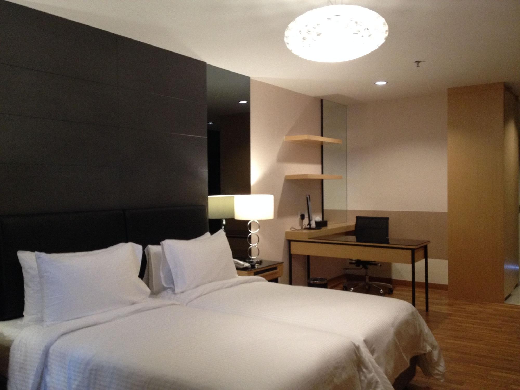 Imperial Heritage I Centre I Free Wifi I Free Parking L Free Club Lounge Access Hotel